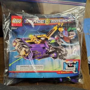 Retired LEGO Space Police Set - Purple and Black All Pieces And Manuals Included